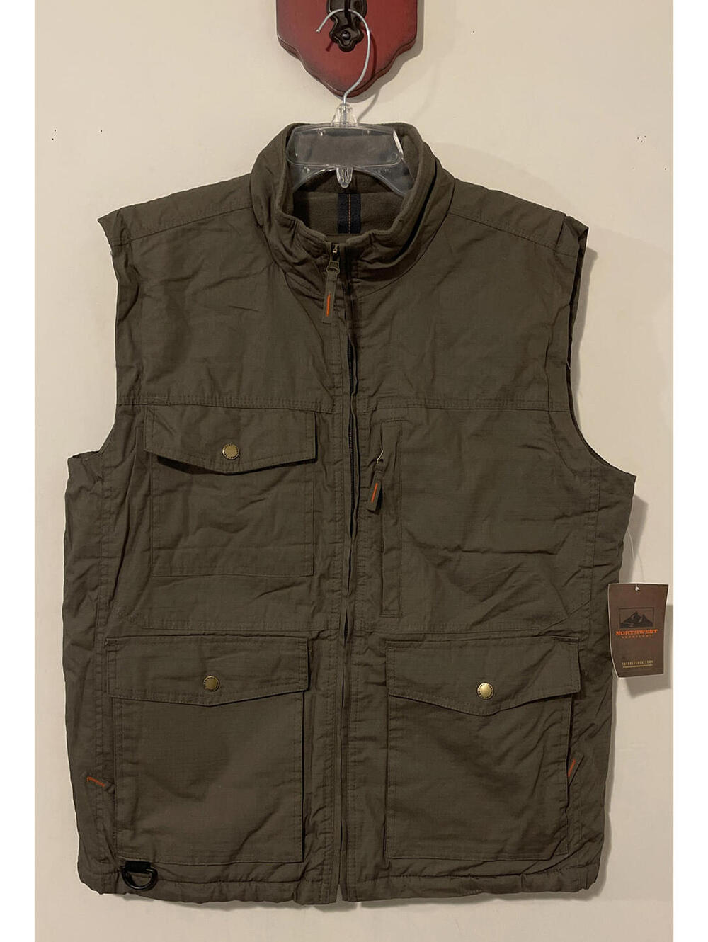Northwest Territory Mens Small Green Zip-Up Fleece 6-Pocket Cargo Vest NWT M1435